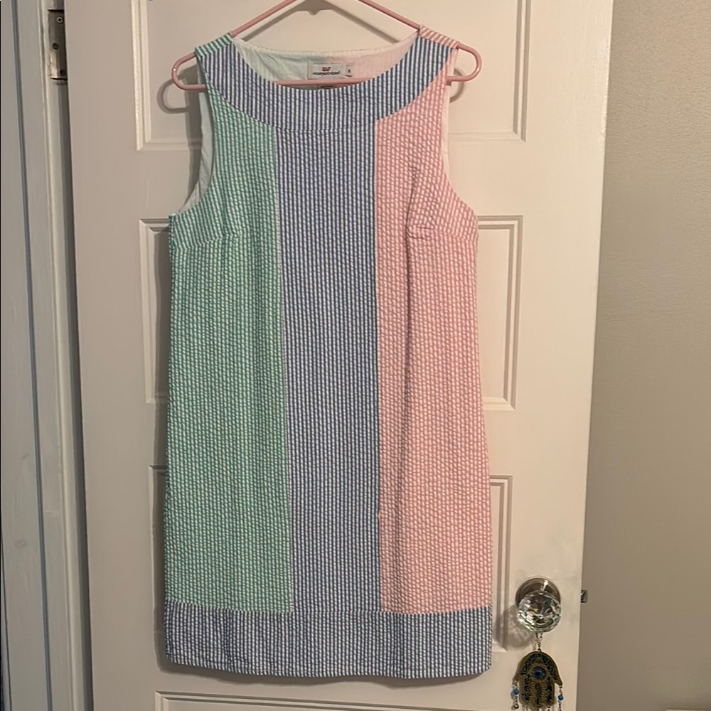 BNWOT Vineyard Vines seersucker sleeveless color block shift dress - size 8